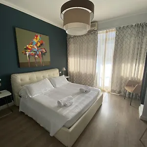 Corso Italia 2* מילאנו
