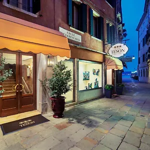 Nuovo Teson Venise