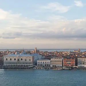 Savoia&jolanda Venise